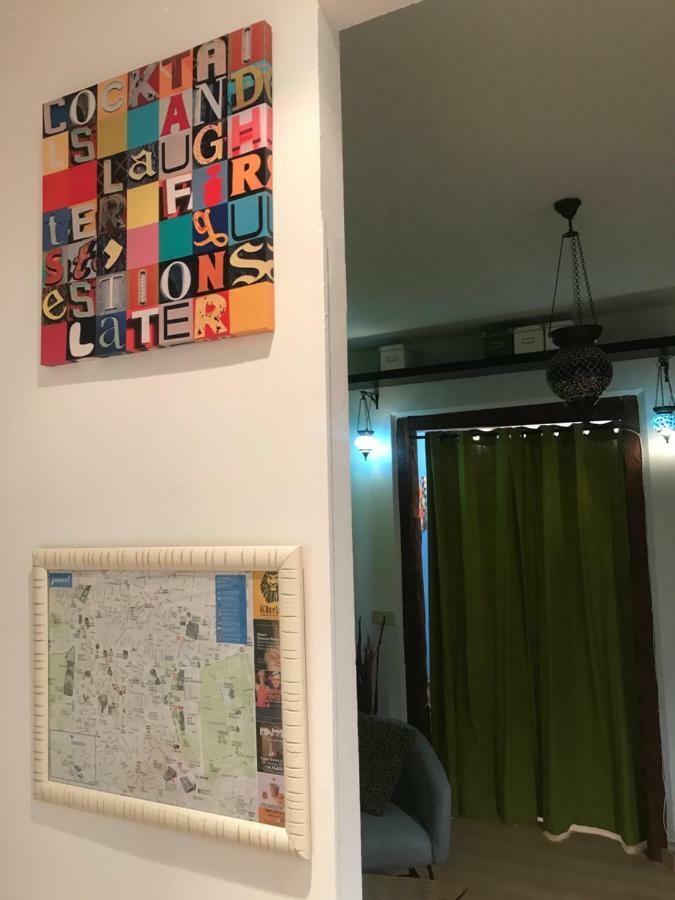 Apartamento En Corrala Madrid Eksteriør billede
